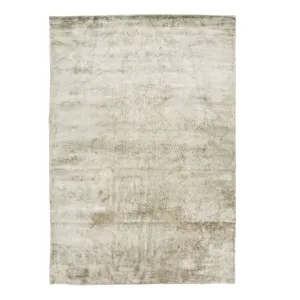 Aimi Rug