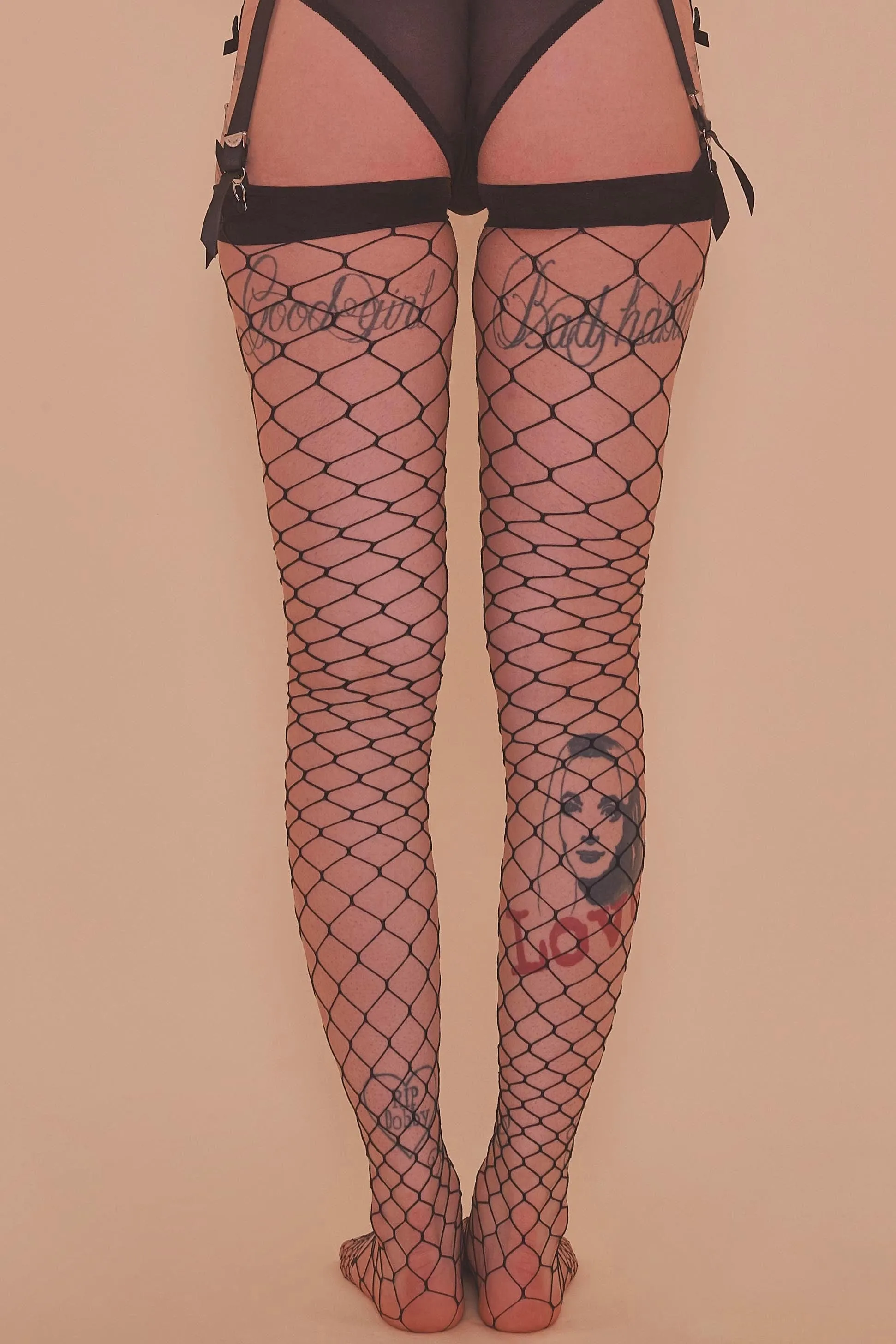 Bettie Page Fence Net Stockings - Black US 4 - 18